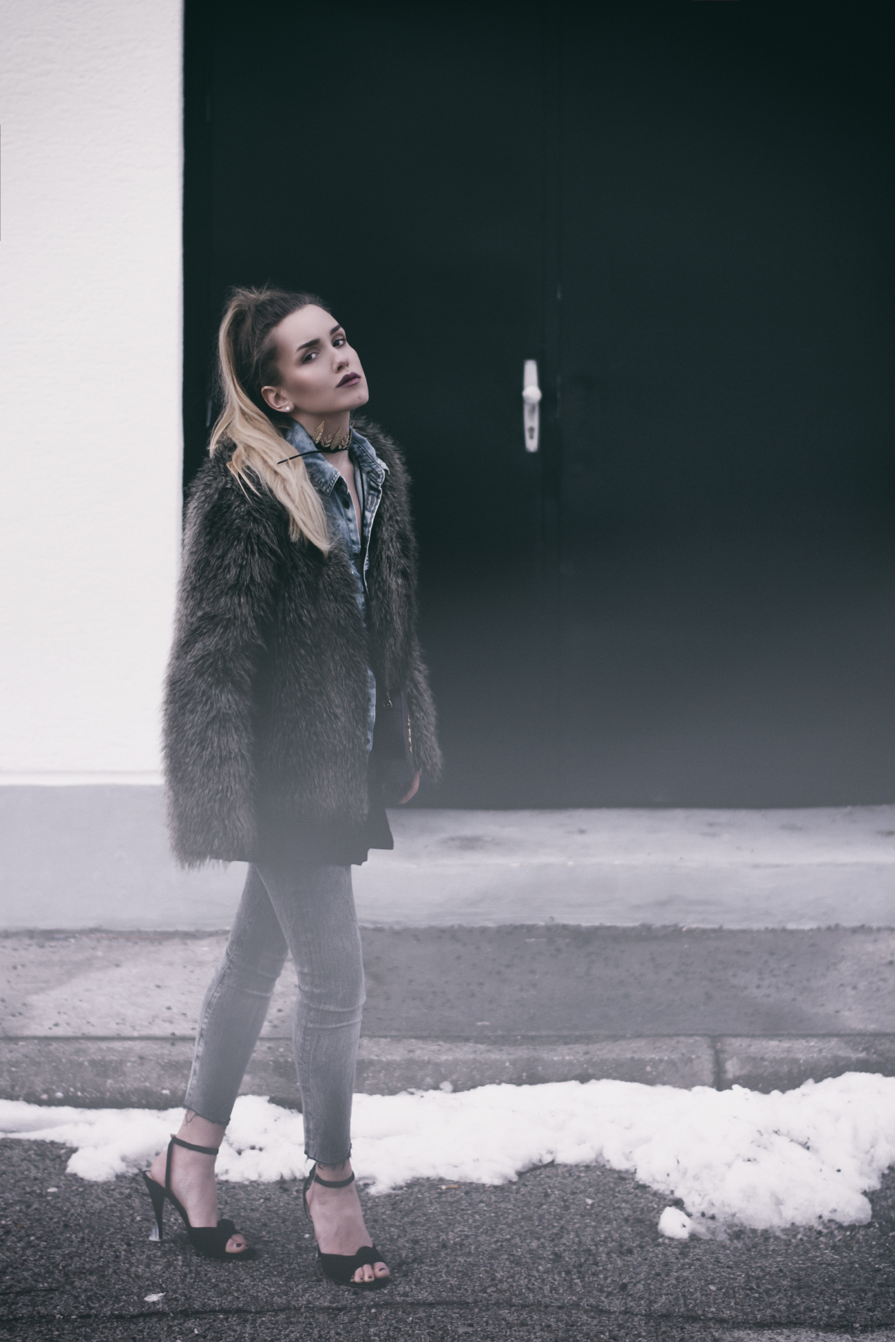 Outfit Inspiration mit Choker Halsband | Fashion Blogger Austria | Fleur de Mode